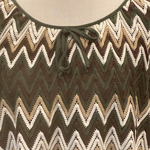 Taverna Multicolored Chevron Lace Tunic - Picture 2 of 7